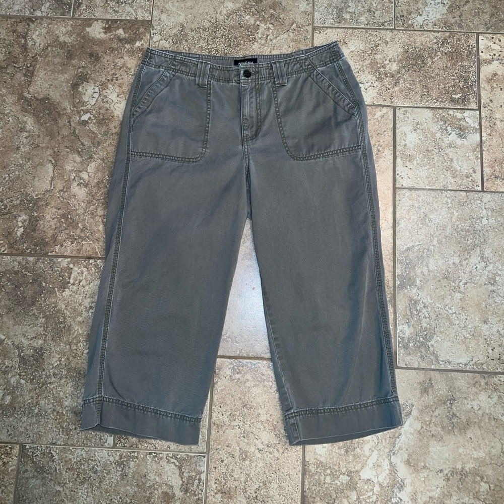Sonoma capri pants